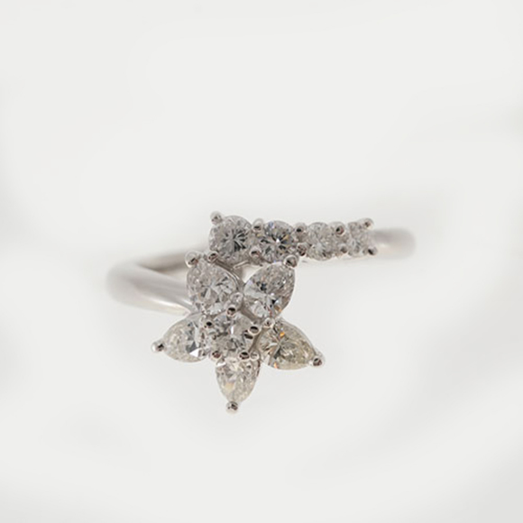 Ring Flower Motif Natural Diamond 0.62 ct Platinum 900 Ring - Picture 2 of 6